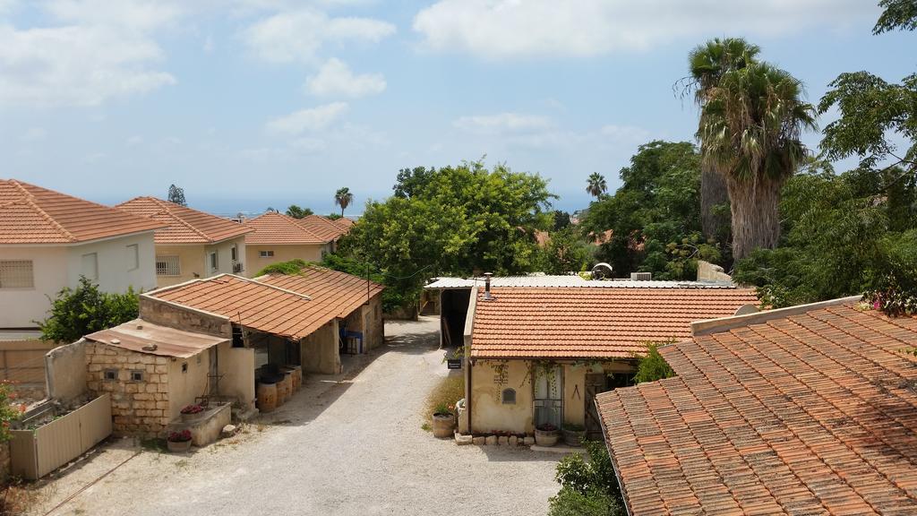 Smadar Inn Zikhron Ya'akov Exterior photo